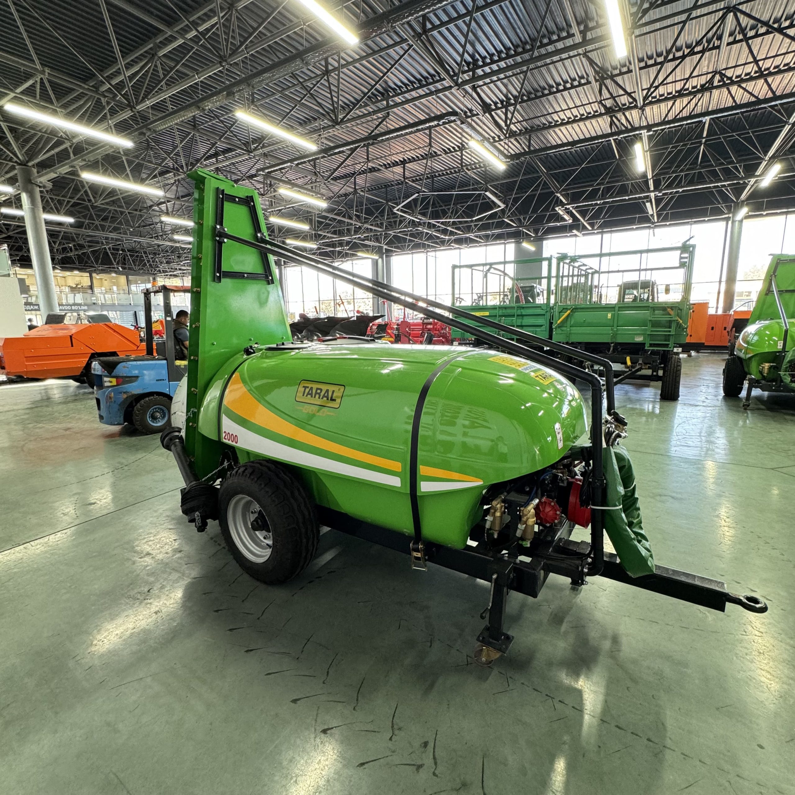 Sprayer TA 2000 MILN.GOLD TAR 170